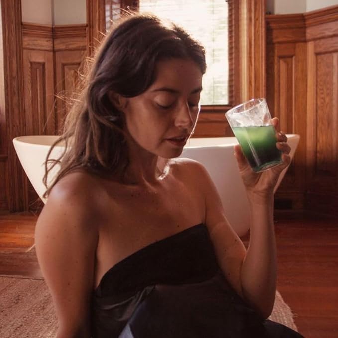 HigherDOSE Detox Drops - Liquid Chlorophyll Water Drops to Support Daily Detox & Boost Skin's Natural Glow - Plant Powered Formula with Milk Thistle, Beetroot Juice, Magnesium & Minerals (2 oz)