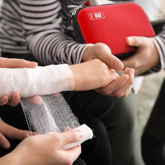 I GO 85 Pieces Hard Shell Mini Compact First Aid Kit, Small Personal Emergency Survival Kit for Travel Hiking Camping Backpacking Hunting Marine Car