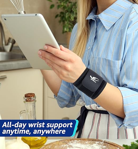 HiRui Wrist Brace (2 PCS) - Adjustable Compression for Carpal Tunnel Arthritis Tendonitis Sprain Pain Relief | Wrist Support Wrist Wraps for Both Hands, Ideal for Sports & Gym Workouts (Black)